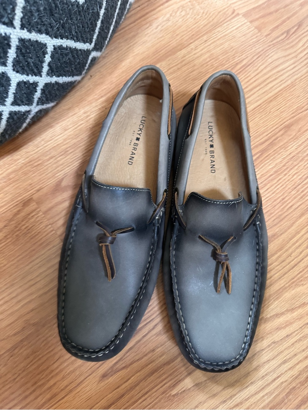 Lucky Brand Men's Dark Gray Leather Slip-On Loafers